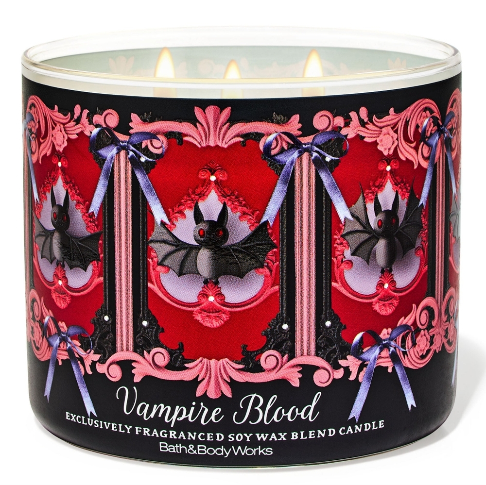 Bath & Body Works Vampire Blood Fall Halloween 3-Wick Candle NEW / Safe Shipping
